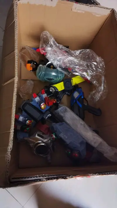 分享一下在挖煤姬海淘的日本假面骑士腰带，挖煤姬包装的很好，没有破损，选择的海运运费也是非常便宜，海淘比国内咸鱼便宜多了，祝愿你们越来越好，蒸蒸日上。