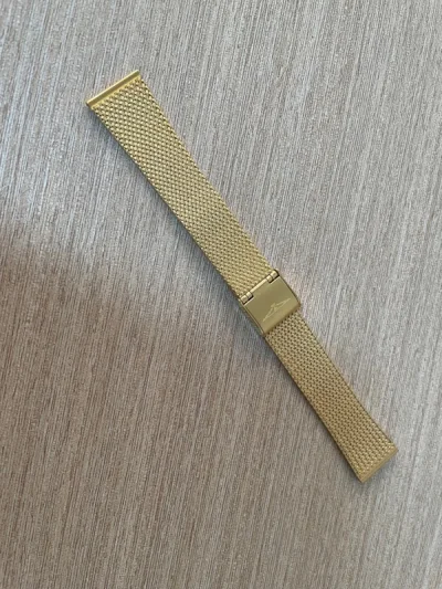 这次到的货历时八天，很快的一单哈哈。买的东西也超赞，完全与描述一致，包装也没大问题，很稳固。希望挖煤姬越做越好，多优化一下app，提升用户体验。