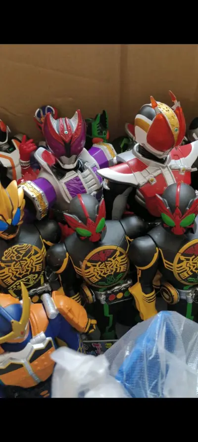 成功的在挖煤姬收集齐了铁甲小宝这个套装，假面骑士的大胶也非常好，整体购物流程方便快捷，第二次挖煤姬购物，依旧完美！