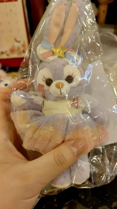 这个脸也太甜了好吗！比有些代购手上的都还要好看！而且包装很用心，到手上没有损坏什么的，，超满意超好看，星梦露露完全就是全新的感觉，真的有很惊喜啊！太爱挖煤姬了，感恩让我淘到那么好的宝贝！