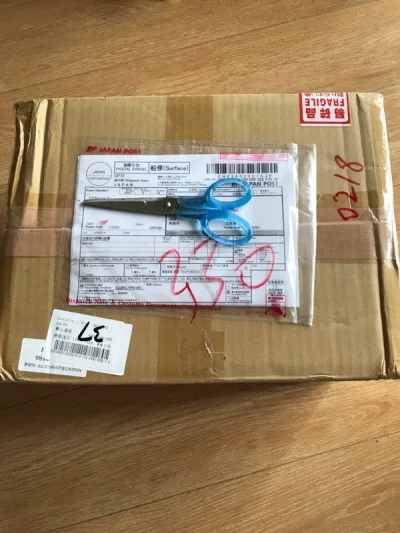 又是非常满意的一次购物体验，终于买到了心仪已久的商品，非常感谢挖煤姬。我还会一如既往的继续支持下去的。加油，谢谢。