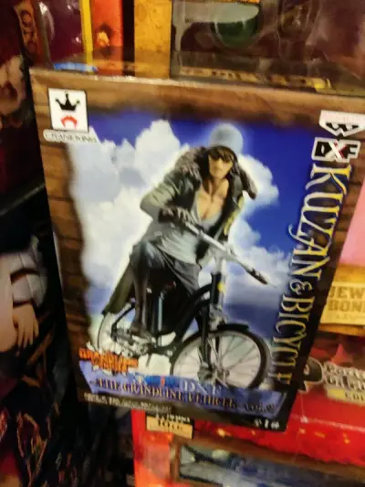 这次买的非常多，有很多都是自己喜欢的东西，一次性购买这么多都不知道如何运回来，还好有海运！出了要等很久