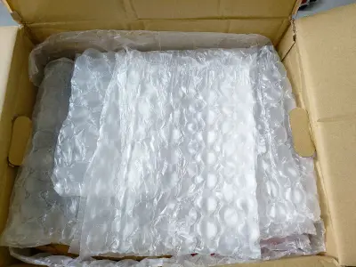 捡漏真的爽。挖煤姬用习惯了真的很上头，日拍自动出价和预约出价真的快。这批基本都是拍卖，海运发货也可以。合单也减了一些包装没得问题，盒子都八角尖尖