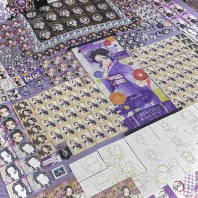 周边真的很好很好，棒棒的，很符合预期，没有质量问题，客服的服务态度也很好啊，物流也给力，煤炉是一个很好的平台，值得下单！