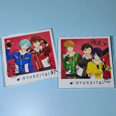 买了几件小东西，都是流星队相关的谷子，有纸片亚克力吧唧，骏河屋加购结算很方便。等降价的时候再入一些。