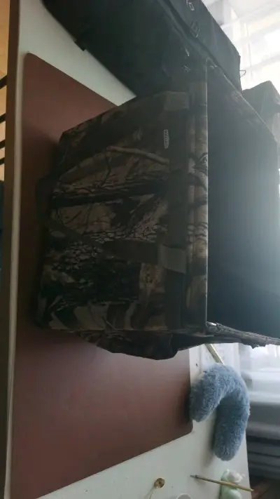 6月8日下单购买，18日已经到手了?，东西没问题，商品包装完美，全新正品。EMS快递挺快的，价格也可以。第一个煤炉购物，愉快的购物体验。