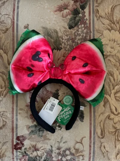 挖煤姬的第N单啦…
收到了2个月之前的海运…
买了比较少见的迪士尼发箍…
因为重就选了海运…
收到包装还是不错的！发箍也很可爱！！