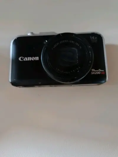 走的ep，10天不到就到了，其中有一台电池没用，换上新电池就可以开机了，另外两台和描述的一样，非常满意这次购物！有机会的话还会再购买！