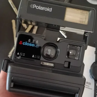 哈哈哈哈，买家说不知好坏，我收到的时候是好
的。我捡了一个大便宜。
二十年前的相机都能这么
新，好喜欢这个款式啊。还是春光乍泄里面哥哥的
同款拍立得呢