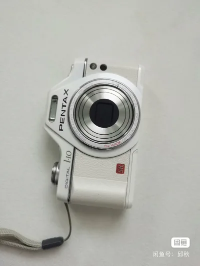 这次购物体验挺差劲的，挖煤姬发货慢，东西也有问题，卖家隐瞒瑕疵，说是接近未使用，实际到手有划痕和磕碰，包装盒也缺东西，海淘需谨慎