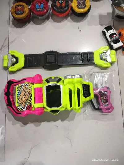 这次依然还是选择挖煤姬买买买，挖煤姬现在买东西几乎都是秒切，很速度，这次选的ems空运，从揽收到收到就五天~速度飞起，现在的ems空运是真的快，挖煤姬打包还是很放心，物品包装依然仔细，箱子外面也有塑料膜，超级好~里面泡泡膜填充厚实很防压，东西一点没有压到，给力给力~...