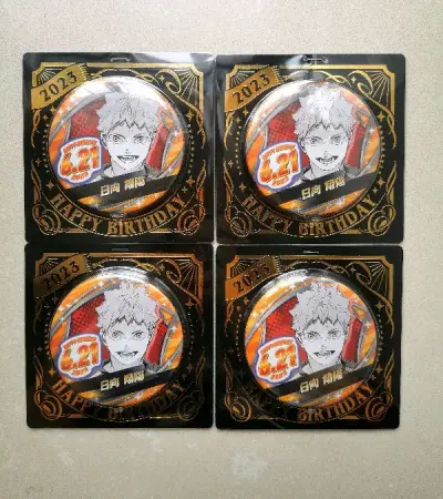 这个月第二箱到了，已经海淘好多次啦，箱子里塞了好多泡沫纸，东西也没问题，包裹的非常严实，下次还会继续使用的