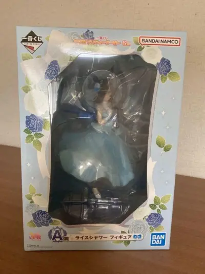 赛马娘一番赏第6弹 米浴蓝色婚纱手办，太好看了吧！还有小赠品，感谢卖家！满满幸福，走的ems，运费还是可以接受的，关键是快！