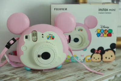 不知不觉这是第七单日淘啦。买到了一直想买的半个胶片相机，还买到拍立得的迪士尼联名款，还有宝丽来的联名款，开心，给力。