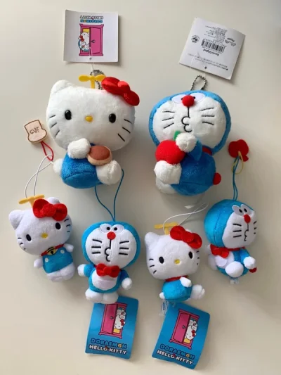 终于等来了这箱kitty！很惊喜！都是我很喜欢的！最近竹蜻蜓审核快了很多 继续加油！这么一大堆居然可以塞进一个小箱子里 这样包装不浪费