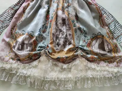 下单前没有仔细看颜色，买错了，不过状态还可以，日拍还是很方便，可以买到很多中古萌款，希望挖煤姬多搞活动，大家买买买！