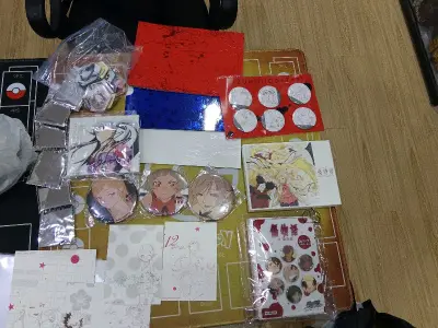 物语厨开始发力咯，感谢挖煤姬让我接触到煤炉，让我能看这么多买不到的东西（喜喜喜喜喜喜），小忍带丝k，希望能遇到更多好价的绝版老物，也希望挖煤姬优惠多多越做越好