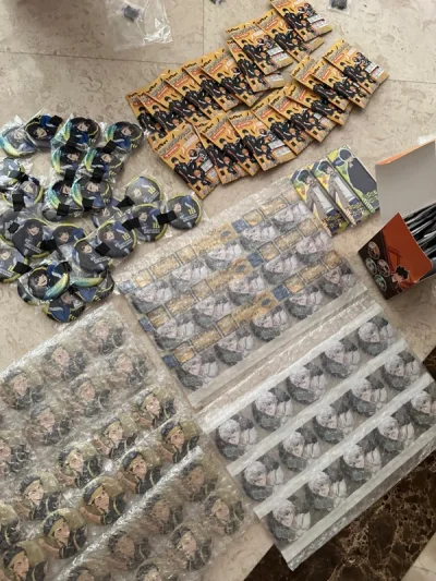 第三次用挖煤姬了，但这次是第一次切铁片，之前是卡坑人切的都是卡，相比之前感觉合单速度和发货速度都快了非常多！合单大概3天左右然后隔天就发货出单号了，体验真的非常不错。以前切卡重量比较轻用的都是ep小航空件，这次超过2kg了就用了ems，ems稍贵一些，但一共也就20...