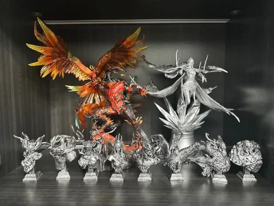 无事收到了，刚好到的那天FF16打通了，也算小庆祝一下。做工还不错，可惜都是胶的，轻飘飘啊。呵呵呵呵呵了