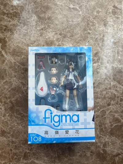 这次买了一盒葡萄龙玄的shf和一个figma，整体来说橙色都特别新，一个还是全新，快递走竹蜻蜓也很便宜，速度也还行，好评