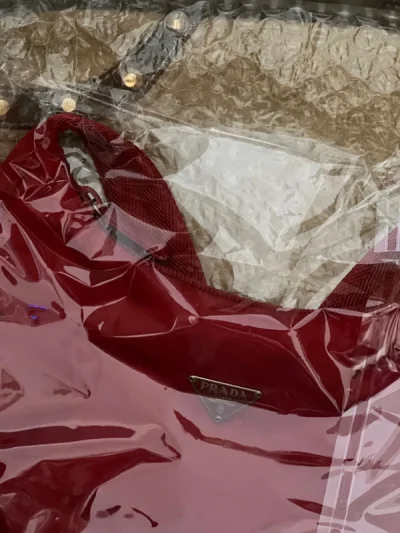 三天收到！太快了吧！现在物流真的很给力～
包装也一如既往的好！内里填充很满，收到之后都不会有什么问题，爱了爱了，挖煤姬yyds！！希望可以收到更多心头爱