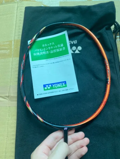 如果是进攻型选手，天斧99再经典不过，一定要
试试。也别说什么打不动，像我们这种业余选手发
力动作正确的话，24-26磅的3U4u都不是问题。
最重要的一点，拿着天斧99不是让你一直控球的
是要靠自身能力创造进攻机会，利用球拍进-
一步发挥自己进攻的长处，体会连续进...