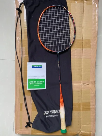 真的喜欢天斧系列，尤其99，强大的进攻性能，
高辨识度，似太阳的外观，简直就是神一般的存在
让人感觉遥不可及。真正想驾驭起AX99不是
件容易事，但当你真正适应了他的脾气后，那么好
开始，大杀四方！