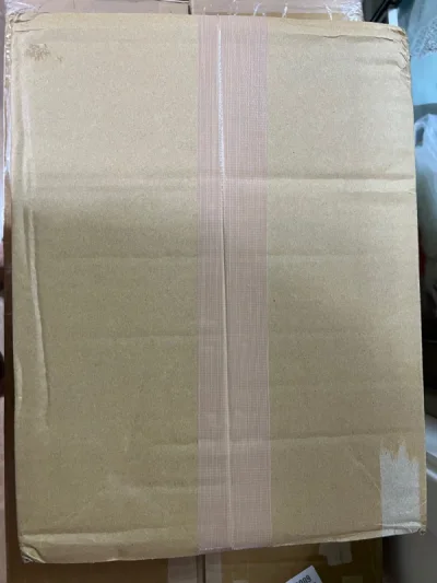 完美的到货，箱子里面的东西全部完好，用的EMS发货的，除了价格高点，其他没任何缺点，到货速度非常的快，只用了5天，非常奈斯