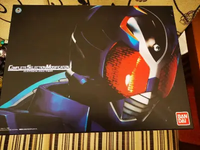 这个日淘的是假面骑士build系列，假面骑士钢斗，东西非常好，没有坏品，东西没有少，包装的非常好，不错的体验