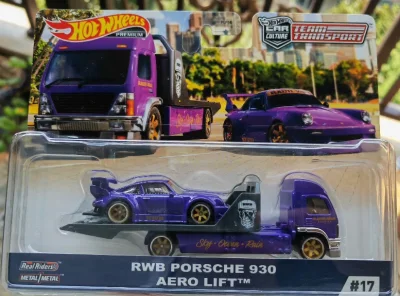 这个之前也买过一个散车，甚是喜欢，这次看到一个好价的原包果断拿下嘿嘿，到手之后也非常满意，没有什么瑕疵，板卡也没有折，赞！值得收藏，一个拥有保时捷和RWB双重授权的产品，并且据说保时捷已经不在允许在自家车上出rwb套件的产品了，至少不会给授权了，也就是说以后保时捷r...