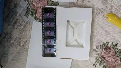 快递很快，CD和call棒无质量问题，call是秒下单，120块的价格非常实惠，CD是带周边的，有mana的简介和一些胶片，非常的惊艳。可以继续为IP发电了