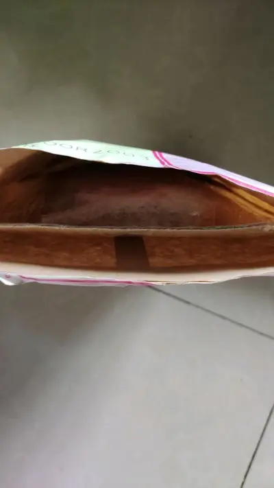 不知不觉第七次了，那天回家快到楼下时候看到快递小哥的小三轮上的大箱子我就有预感这个是我的（毕竟前天刚交了税）！果然回家没多久就送到家门口了！满满一箱子的气泡纸！满满的安全感(づ ●─● )づ不得不佩服隔壁国内的物流，游戏机都敢用信封邮寄，漂洋过海终于到我手里了，试了...