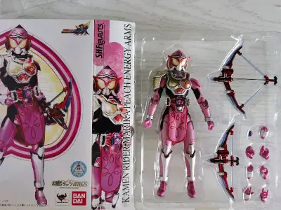 两款价格超好的shf，勋爵巴隆和桃子姐姐。ep小航空顺利到货。包装完美，老shf的素质还是顶的。非常喜欢这两款。