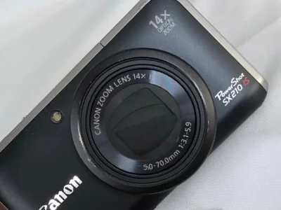 连划痕都没能看到几条，真的是几乎全新的ccd，非常满意的一次购物，包装得很结实，物流也挺快的，海运20天就能收到了。