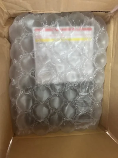 海淘过很多次啦 从下单到合单到发货很快 包装也特别好 放了泡沫纸 这次买了拓麻歌子smart和卡西欧ccd成色都很新