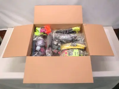 第一次日淘,激情下单二手比国内便宜很多包装特别好,下单到收货都很便捷物流选的竹蜻蛙,不算合单时间两周就到了不用担心关税太好了泡沫垫了很多宝贝保护的很好,很赞！