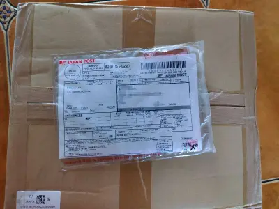 这次在挖煤姬的购物体验非常棒，买的大部分是CD，樱花妹包装的也很好，物流用的海运，时效还不错，大约20天就到了，价格不贵，快递也无破损，虽然这单被税了，但是效率非常高，包装方面没有问题，细心的垫了泡沫纸，非常开心，下次还会回购的。