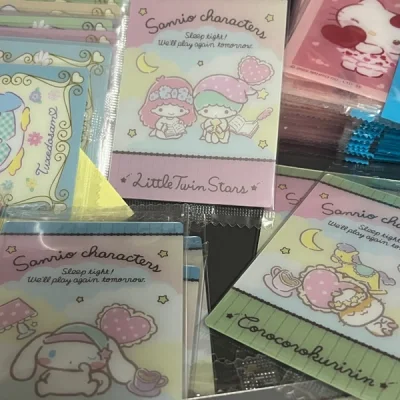 挖煤姬真的巨方便！尊嘟适合单机挖煤～这次收了蛮多的食玩卡，价格便宜东西好，都很新，包装也严实，非常顺利!