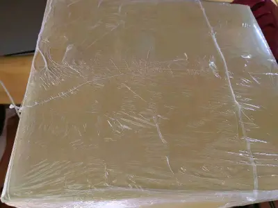 审核+发货+到手里也就用了十天，非常快。拆包装减重量，再重新打包，打开包裹就知道没有敷衍了事，还会继续用挖煤姬下单！