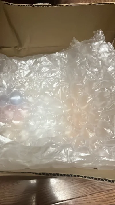 第一次挖煤，选到的都是适合自己但是非常难买的一些盘子。
整体体验：非常不错，图片和价格都比较完善，检索商品掌握一些技巧后也比较方便
发货速度：合单稍微慢一点，但是发货后也比较顺利，ems大概7个工作日，通关之后速度非常快
收物体验：平台对卖家的审核还是很到位的，第一...