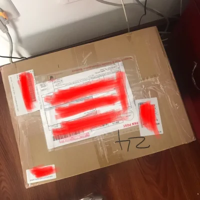 想不到这次走船运竟然到的这么快，先赞一个！这次东西买的多，所以箱子也很大，陆陆续续把杂七杂八的东西都整理出来了，还是买到了不少心仪好物的，比如涂色本就很中意，想不到除了涂色还有很多有趣的小便签，电子手帐虽然建议的是用CR2025的电池，但用了之前其他电子产品的CR2...