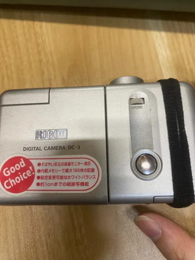 很好很喜欢很新和卖家描述的是一样的，很喜欢很好用，价格也是特别的划算比国内便宜多很多，东西也很好，发的船运物流也很不错