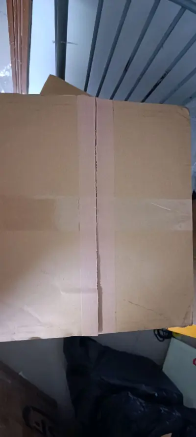       这是第21次购买了，前前后后通过挖煤姬购物已经1年多了。
      这次购买的物品是很经典的中古aow玩具:通过图1图2可以看出，打包的非常结实，图3图4图5可以看出虽然是几十年前制造的玩具，但涂装仍非常精致，aow战魔兵佐德颜色也用的非常好，图6佐德...