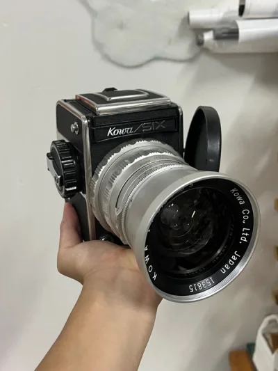 腰平取景器真的太爱了！比数码质感好太多！这么重的东西，到手也是没问题！海运速度20多天就到啦！包装很OK哦！