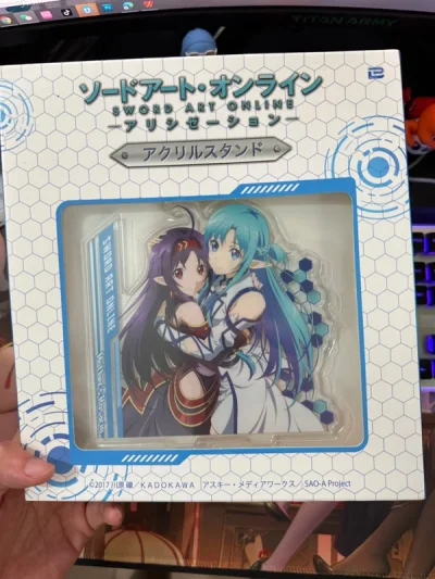 东西挺好，穹妹和雷姆等很久了，包装严实，都是全新的，就是海关卡卡只有，发航空件都要10多天才能到国内，希望报备速度能更快一些