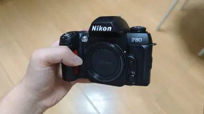 尼康F80S