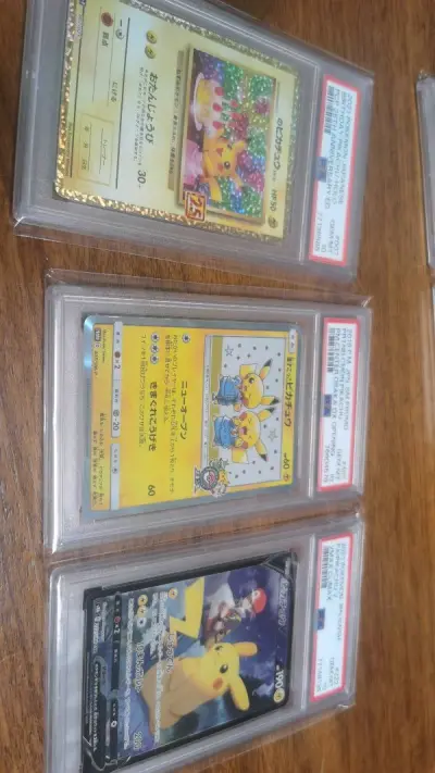 皮卡丘爱好者的我，看见皮卡丘就想拥有，于是凑了好几单，难得的皮卡丘都入手了，生日皮相声皮，各个经典，又快又好的邮寄到手～