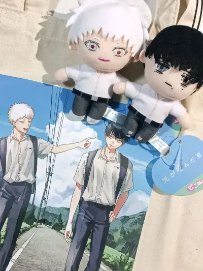 虽然审核慢了点，但是包裹出发后就非常顺畅，很快就收到了!!!
这次的包装也非常好～物品完好无损，娃娃太可爱啦!!!