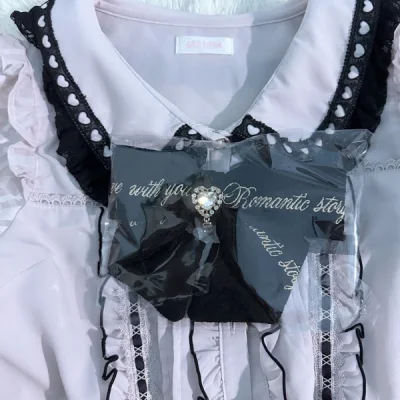 在挖煤姬下的第四单啦~卖家包装的特别完好 跟描速没有区别 国际快递也很快 9天就到货了 快递箱子包装都很好 还有泡沫纸包裹 完全不用担心磕碰