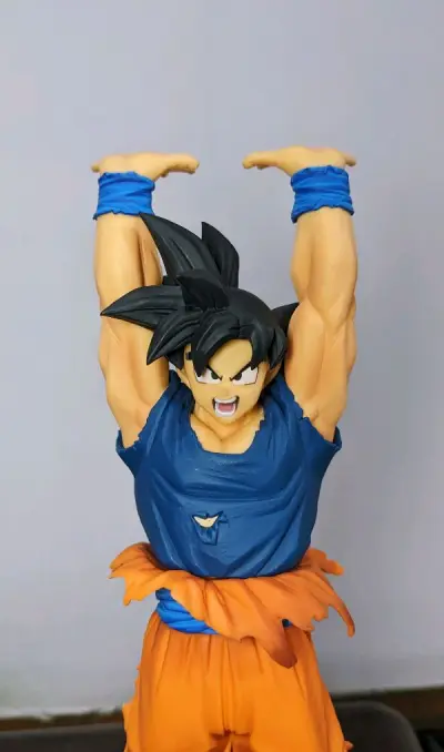 挖煤姬第n票分享，这款是2016年中泽博之原型师推出的一款元气弹悟空，这款造型应该是出自布欧篇，是一款非常经典的造型，涂装质感非常不错，脸部雕刻十分传神。这次选用的物流是EP小航空，赶在停用之前赶上一波，时效十分的快，希望挖煤姬以后还会继续开设。